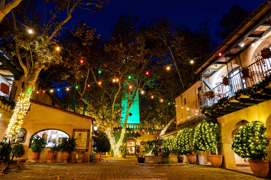 Tlaquepaque Christmas Lights Sedona Red Rock News