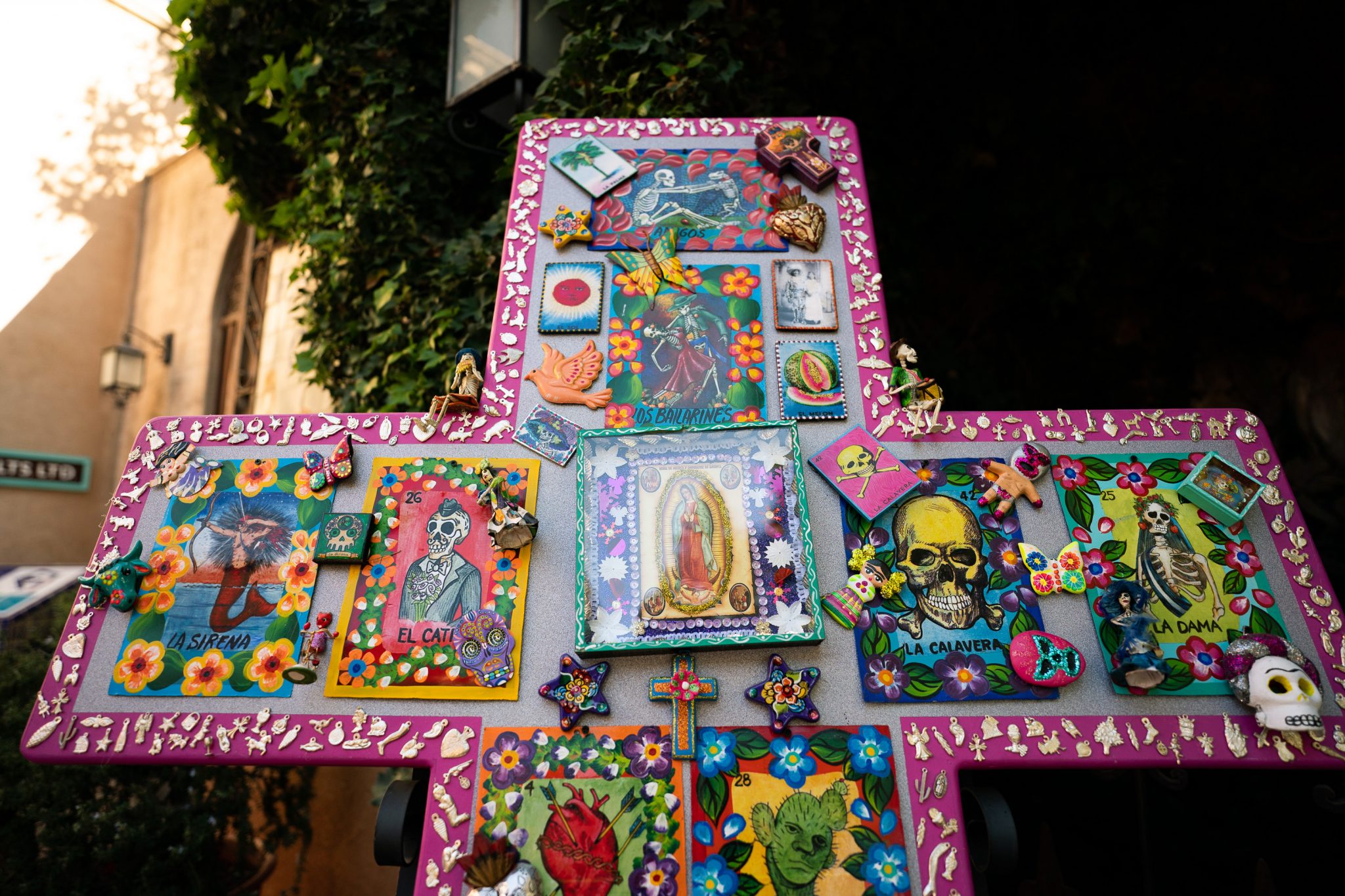 Dia de los Muertos decorations at Tlaquepaque - Sedona Red Rock News