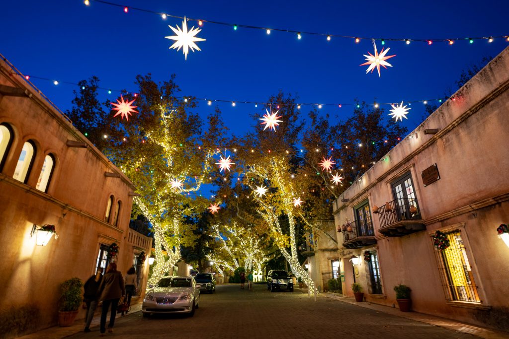 Tlaquepaque Christmas Lights Sedona Red Rock News