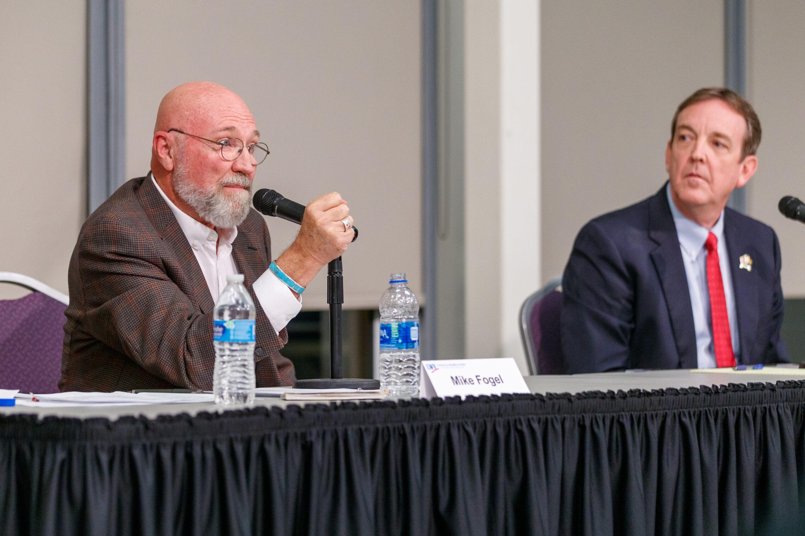 Arizona State Senate candidates Fogel and debate Legislative