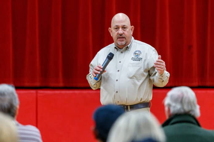 Yavapai County District 2 Supervisor James Gregory speaks at a meeting of the Cornville Community Association on Tuesday, Jan. 14, at Oak Creek Elementary School. Gregor y answered questions from the groups and also brought staff from the county’s road department, development services department and sheriff’s office. Photos by Daulton Venglar/Larson Newspapers